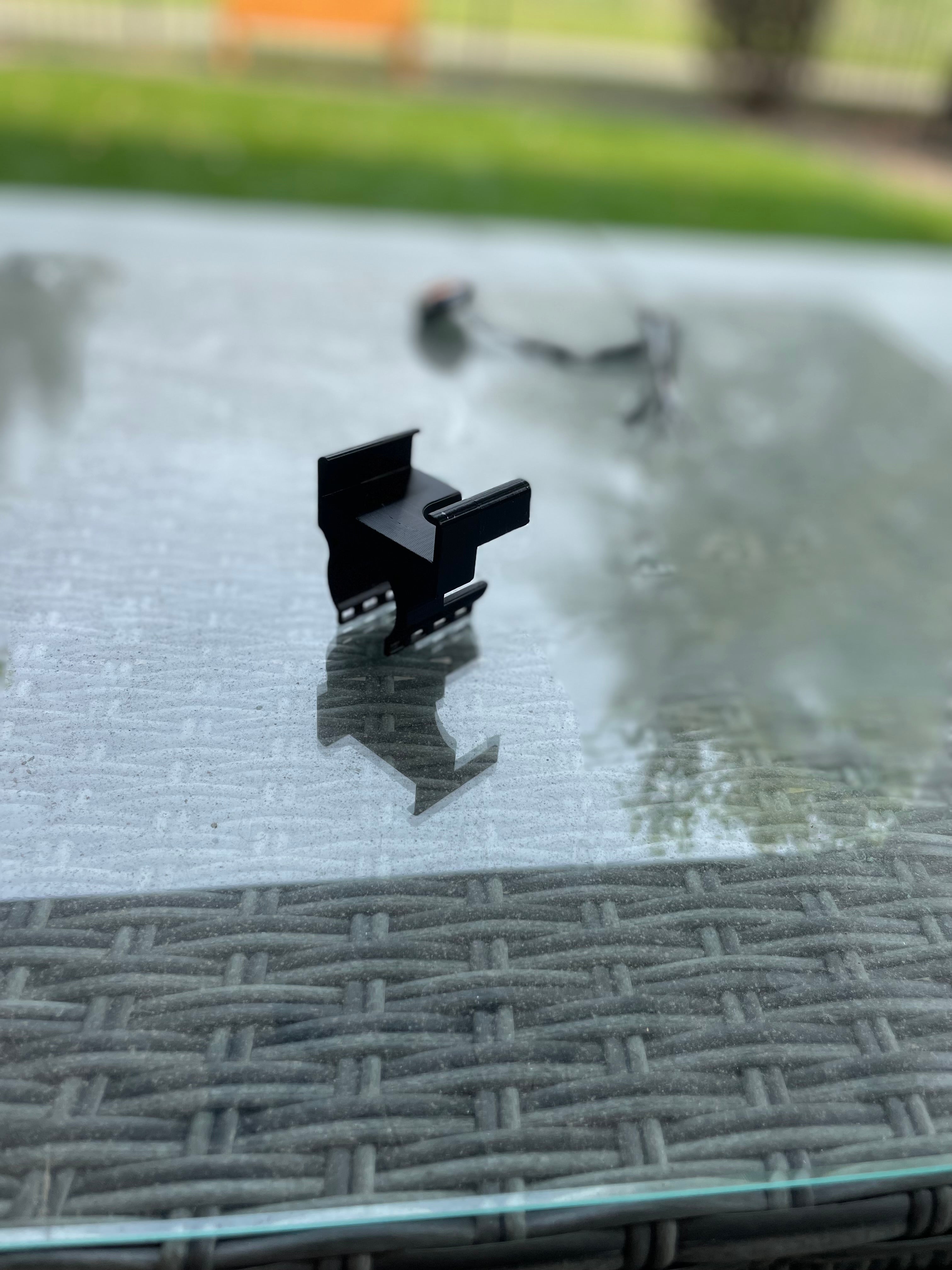 Yozma in10, in10 pro middle screen mount
